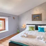 Vakantiehuis San Rocco Pula
